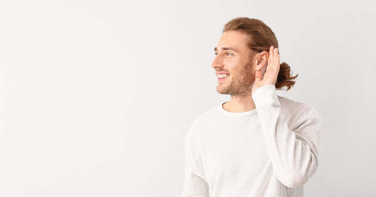 Aparelho auditivo SUS: como conseguir, adaptar e manter pelo SUS hoje