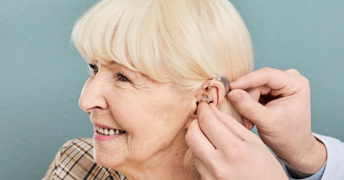 Audição em idosos: como identificar e melhorar sua qualidade de vida hoje