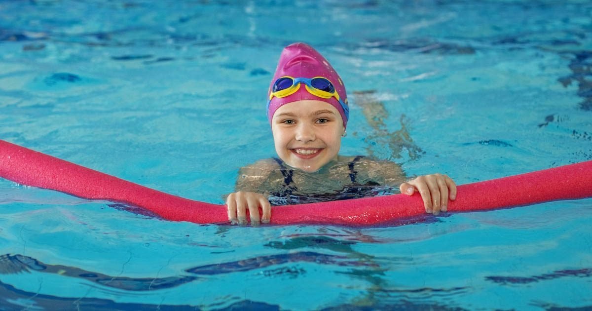 tampão de natação: descubra como proteger seus ouvidos na água com segurança