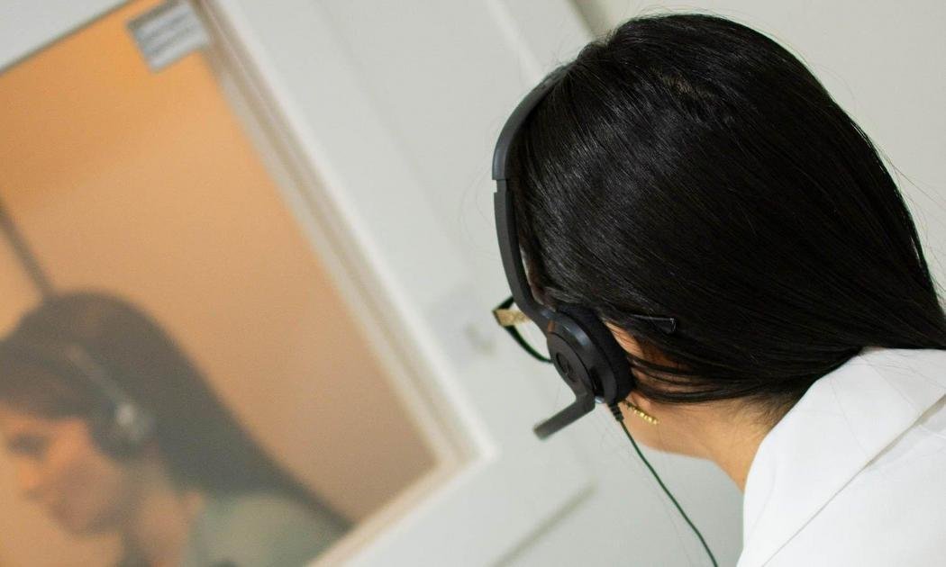 Aparelhos auditivos discretos: Ninguém precisa saber que você usa